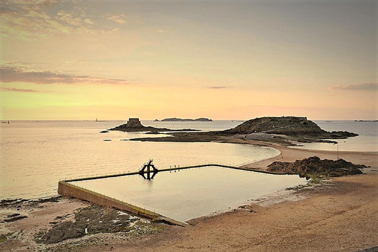 Les Bois Flottes Apartment Saint-Malo Bagian luar foto